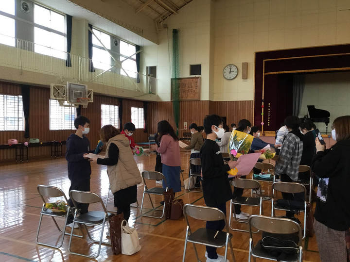 697df3a1e8254e2ab7d03e41efc49bd4