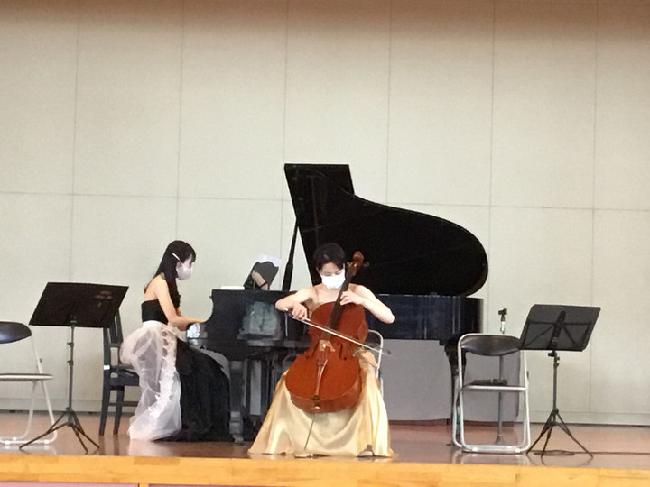 D719ac54b00e456cbd4d694925cca5d3