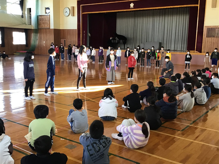 1d37a8043be74701a0b50a7483ad5801