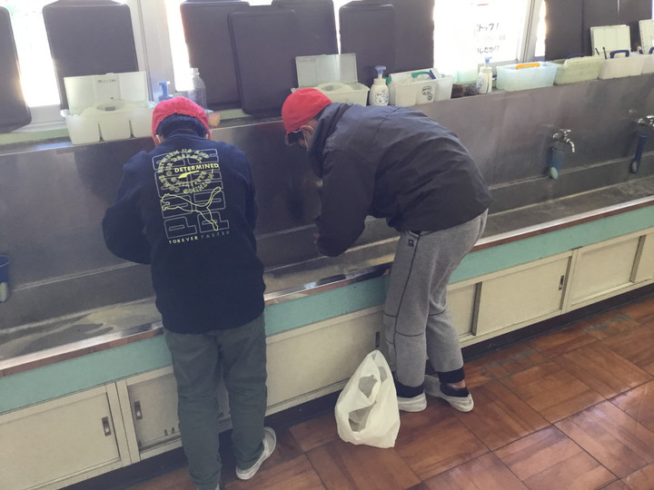 10e1119f3f8547e2ad38f0b43a441268