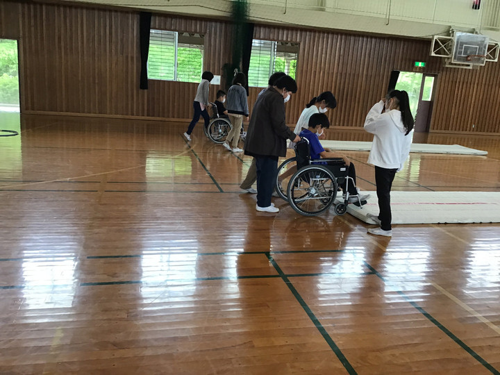 0833d198f6a140ff8d9bf3e2bf66784a