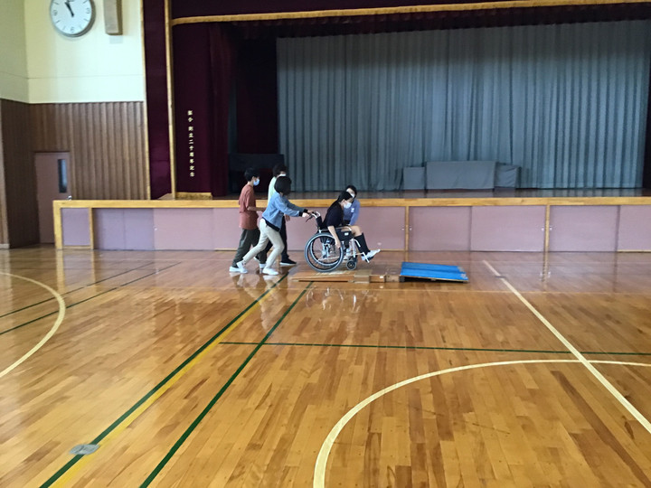 Ddd515c6d55347c0bd08145554c17503