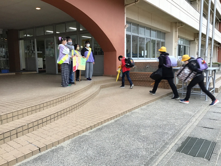 5ce5e9ede2ed414995d24510c4581f86