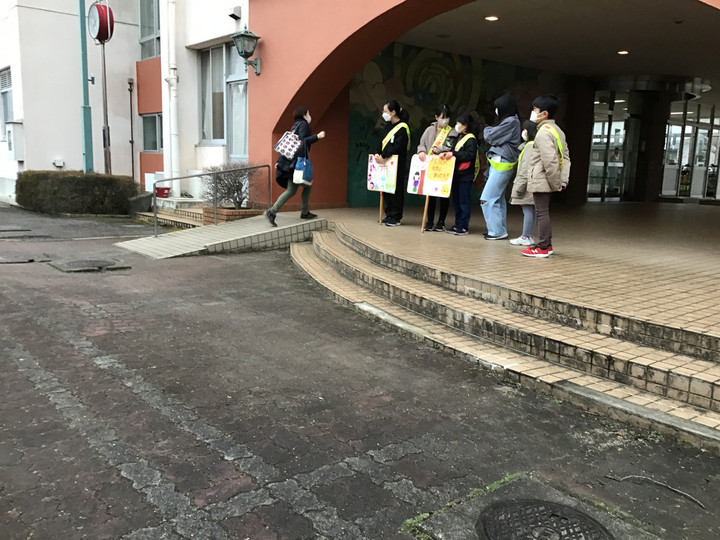 Ef8eba3cb37e459e9ce15861cb1e7c23