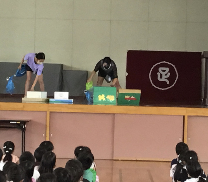 Cef78e9c4b824c4bba57f2be09356a91