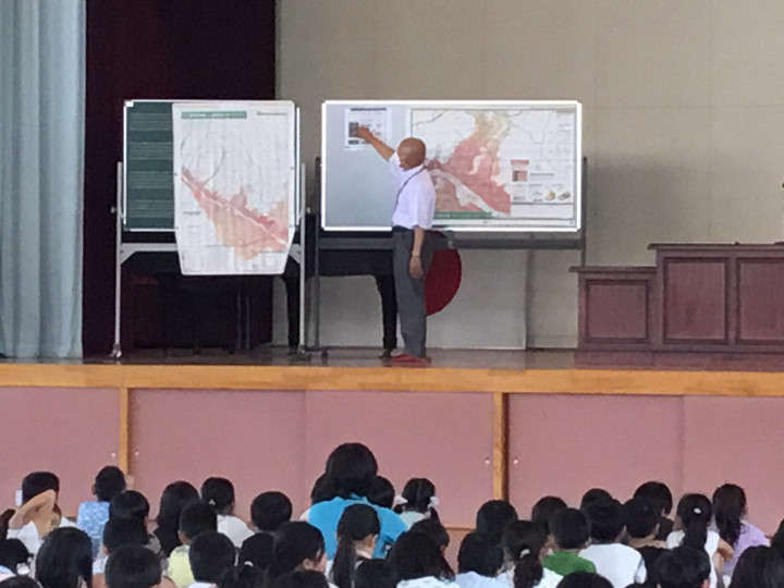 5c6e6ddc64de43a385e2cda563093367