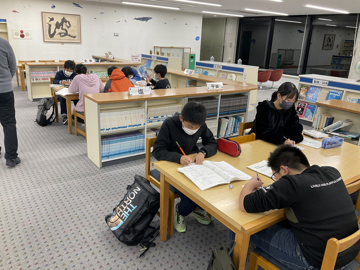 699698de3cf84222b14d7c1188cd8f96