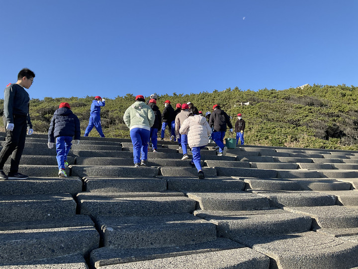 9c1a6d06e767499482b10f2273517c42