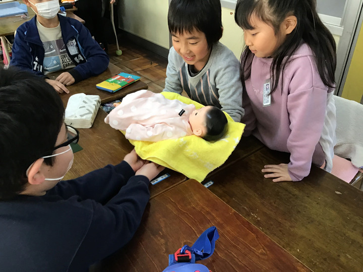 2213cc4563e14f3abac5e677c26e5e71