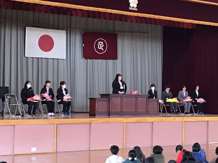 385d70700d9b4e4d99f19f1d9e3ed614